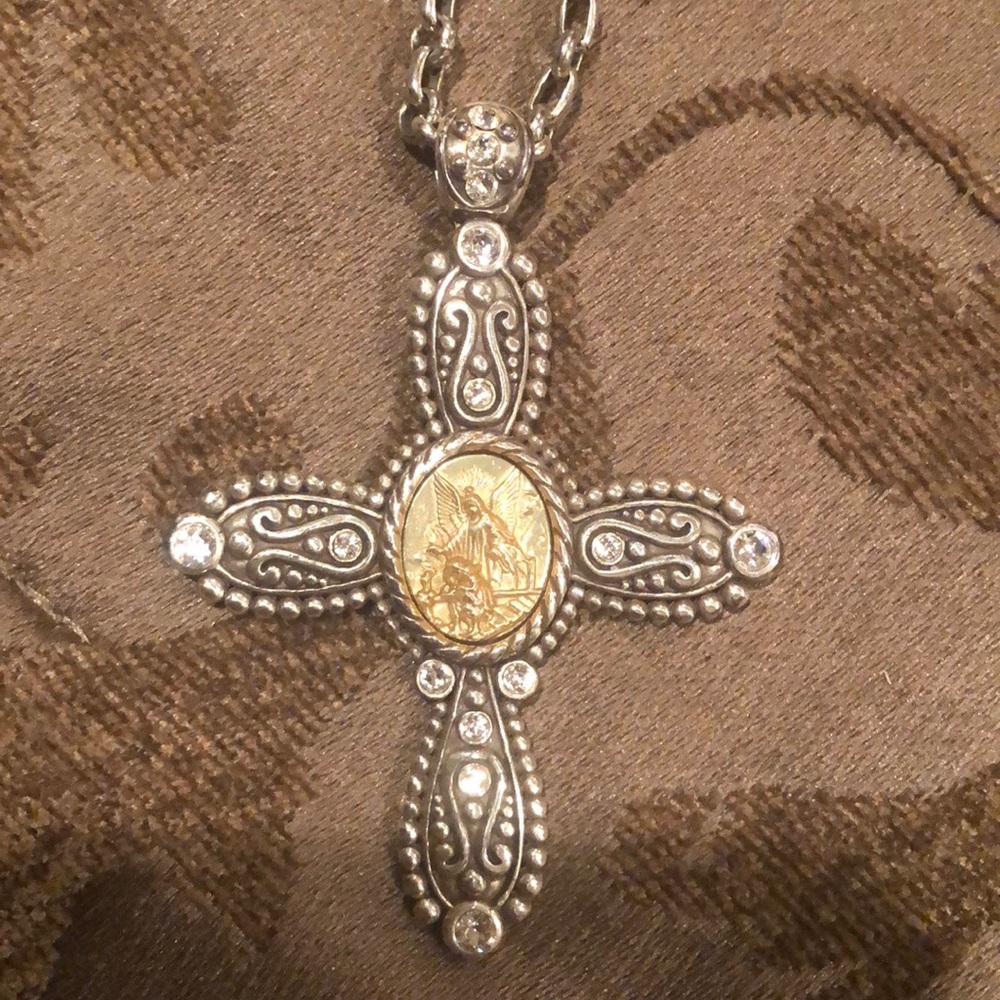 Stunning!! Brighton Devotion Cross Necklace